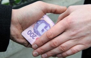 Украинцы не будут платить налог